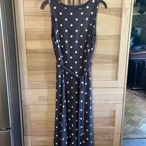 Anne Klein gray / white polka dotted dress